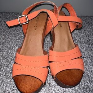 Madden Girl / New / 5.5